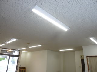 LED照明工事,LEDベースライト,LED格安工事,パナソニックiDシリーズ工事,店舗LED,事務所LED