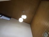 千葉県柏市東柏地区　玄関吹抜け照明電球交換工事