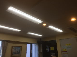 オフィスのLED照明、事務所のLED照明、倉庫のLED照明、LED照明工事おまかせ、