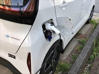 千葉県柏市　電気自動車用充電設備設置工事（ELSEEV Cabi BPE221　ケーブル収納タイプ）4