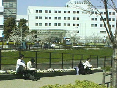 040407-2